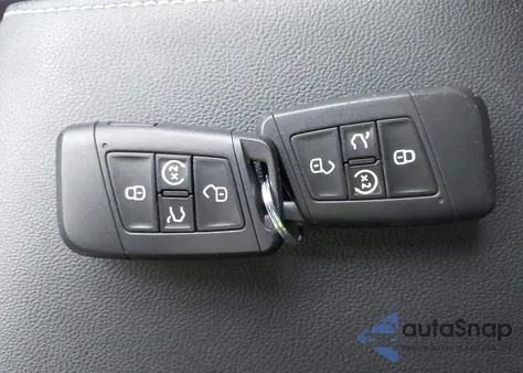 2022 Volkswagen Taos 1.5T Sel из США, поврежденный, VIN 3VV2X7B22NM053395